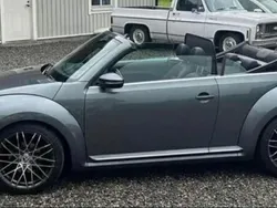 Grå Begagnad 2017 VW Beetle Cab | 200 000 kr (Marknadspris)