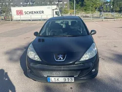 Grå Begagnad 2011 Peugeot 206+ Halvkombi | 25 000 kr