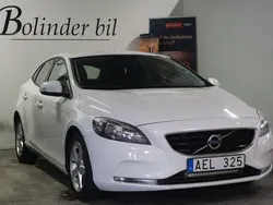 Vit Begagnad 2012 Volvo V40 Kinetic Kombi | 89 900 kr (Lite dyr)