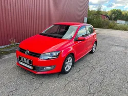 Röd Begagnad 2010 VW Polo Halvkombi | 54 900 kr (Marknadspris)