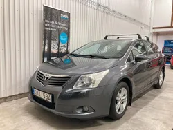 Mörkgrå (grå) Begagnad 2010 Toyota Avensis Kombi | 89 900 kr (Lite dyr)
