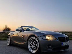 Grå Begagnad 2003 BMW Z4 Cab | 84 000 kr