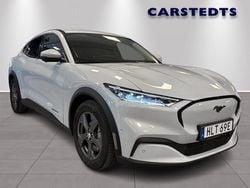 Vit Begagnad 2022 Ford Mustang Mach-E Standard Range SUV | 399 600 kr (Lite dyr)
