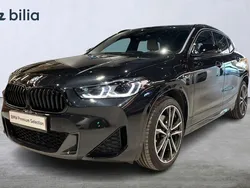 Svart Begagnad 2022 BMW X2 M Sport SUV | 339 000 kr (Marknadspris)