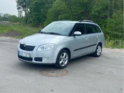 Grå Begagnad 2010 Skoda Fabia Kombi | 55 000 kr (Superpris)