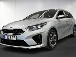 Grå (silver) Begagnad 2021 Kia Ceed Sportswagon Kombi | 249 000 kr (Marknadspris)