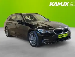 Svart Begagnad 2021 BMW 330e Sport Line Kombi | 299 900 kr (Bra pris)