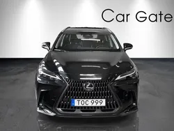 Svart Begagnad 2023 Lexus NX350h Business Edition SUV | 439 900 kr (Marknadspris)
