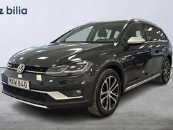 Grå Begagnad 2017 VW Golf Alltrack Kombi | 149 000 kr (Marknadspris)