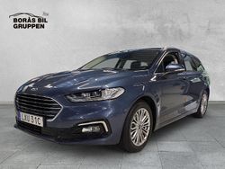 Blå Begagnad 2022 Ford Mondeo Titanium Kombi | 239 000 kr (Marknadspris)