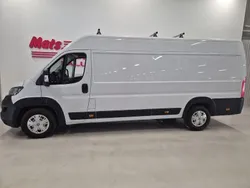Vit Begagnad 2022 Peugeot Boxer Van | 319 900 kr (Dyr)