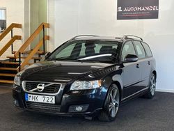 Svart Begagnad 2012 Volvo V50 Momentum Kombi | 49 900 kr (Marknadspris)