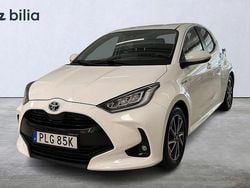 Vit Begagnad 2020 Toyota Yaris Hybrid Active Halvkombi | 209 900 kr (Lite dyr)