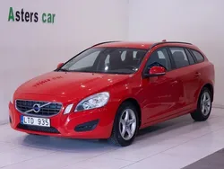 Röd Begagnad 2011 Volvo V60 Kinetic Kombi | 75 000 kr (Bra pris)