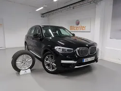 Svart Begagnad 2021 BMW X3 SUV | 379 900 kr (Superpris)