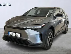 Silver Begagnad 2025 Toyota bZ4X Edition SUV | 469 900 kr