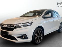 Vit (white) Ny 2025 Dacia Sandero Expression Halvkombi | 219 900 kr (Marknadspris)