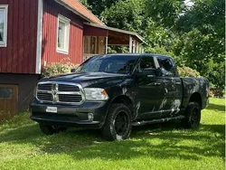 Grå Begagnad 2014 Dodge Ram Pickup | 190 000 kr (Marknadspris)
