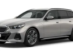 Grå Ny 2024 BMW 530e Shadowline Kombi | 714 400 kr
