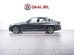 Grå Begagnad 2019 BMW 320 Sport Line Sedan | 264 700 kr (Bra pris)