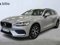Silver Begagnad 2023 Volvo V60 Core Kombi | 319 900 kr (Superpris)