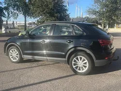 Svart Begagnad 2013 Audi Q3 Comfort SUV | 149 000 kr