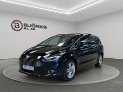 Svart Begagnad 2016 Ford S-MAX Business Edition Minibuss | 158 500 kr (Marknadspris)