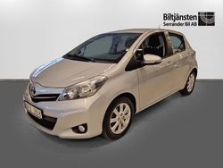 Silver Begagnad 2012 Toyota Yaris Active Halvkombi | 119 900 kr (Dyr)