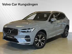 Grå Begagnad 2024 Volvo XC60 Core SUV | 539 900 kr (Marknadspris)