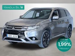 Grå Begagnad 2016 Mitsubishi Outlander P-HEV SUV | 169 900 kr (Lite dyr)