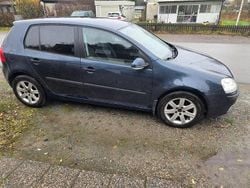 Blå Begagnad 2006 VW Golf V Trendline Halvkombi | 13 500 kr (Marknadspris)