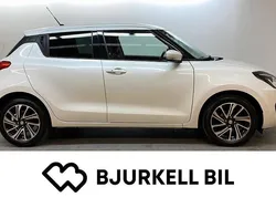 Vit Begagnad 2021 Suzuki Swift Halvkombi | 149 900 kr (Marknadspris)