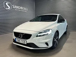 Vit Begagnad 2017 Volvo V40 R-Design Kombi | 199 500 kr (Marknadspris)