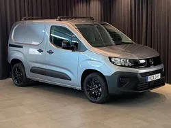 Grå Ny 2024 Opel Combo Minibuss | 339 000 kr (Bra pris)