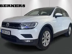 Vit Begagnad 2020 VW Tiguan SUV | 249 900 kr (Bra pris)