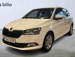 Vit Begagnad 2019 Skoda Fabia Halvkombi | 139 900 kr (Marknadspris)
