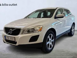 Vit Begagnad 2012 Volvo XC60 SUV | 84 900 kr