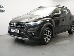 Svart Begagnad 2022 Dacia Sandero Comfort Halvkombi | 149 900 kr (Marknadspris)