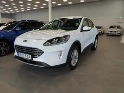 Vit Begagnad 2021 Ford Kuga Titanium SUV | 234 800 kr (Bra pris)