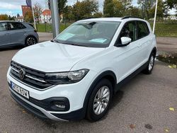 Vit Begagnad 2021 VW T-Cross Life SUV | 189 900 kr (Marknadspris)