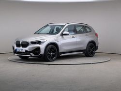 Silver Begagnad 2021 BMW X1 Sport Line SUV | 295 000 kr (Marknadspris)