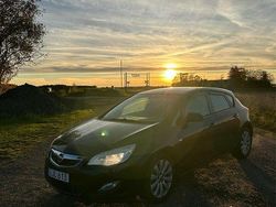 Svart Begagnad 2010 Opel Astra Enjoy Halvkombi | 36 500 kr (Bra pris)