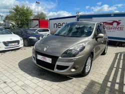 Ljusbrun Begagnad 2009 Renault Scénic III Minibuss | 39 900 kr (Bra pris)