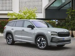 Ny 2025 Skoda Kodiaq SportLine SUV | 468 500 kr (Marknadspris)