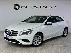Vit Begagnad 2013 Mercedes A200 Halvkombi | 109 900 kr (Marknadspris)