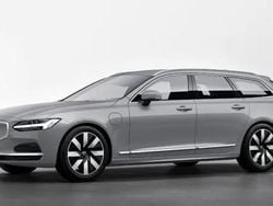 Grå Ny 2025 Volvo V90 Core Kombi | 539 800 kr (Marknadspris)