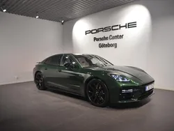 Mörkgrön (green) Ny 2025 Porsche Panamera 4S Sedan | 2 023 800 kr