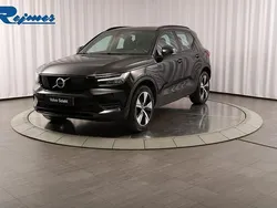 Svart Begagnad 2021 Volvo XC40 Core SUV | 319 900 kr