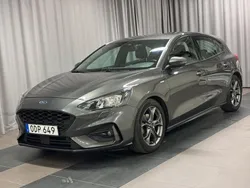 Grå Begagnad 2018 Ford Focus ST-Line Halvkombi | 169 900 kr (Lite dyr)