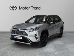 Grå Begagnad 2019 Toyota RAV4 Hybrid Style SUV | 295 000 kr (Marknadspris)